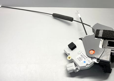 R35GT-R リモートコントロールASSYフロントドアロック RH