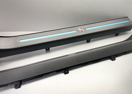 R35GT-R キッキングフロントアウタープレート左右セット