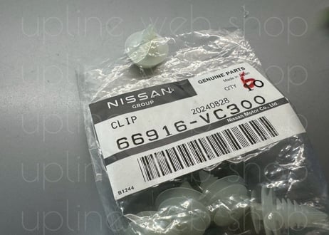 R35GT-R クリップ 66916-VC300