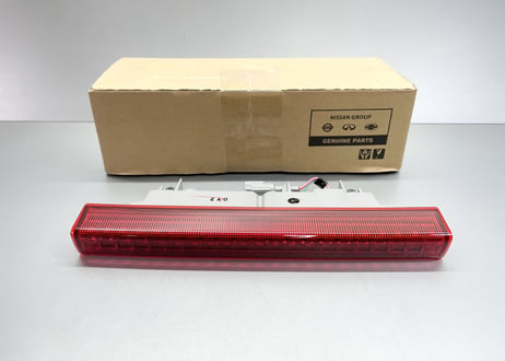 R35GT-R リアフォグランプ ボルト付 2011-2023