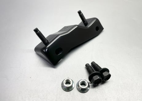 R35GT-R エキゾーストマウンティングブラケット