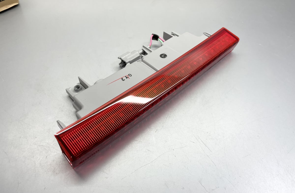 R35GT-R リアフォグランプ ボルト付 2011-2021 | upline web shop