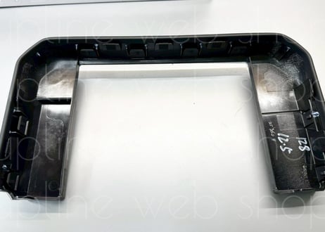 R35GT-R 2025 現行 リッド クラスター 黒ステッチ