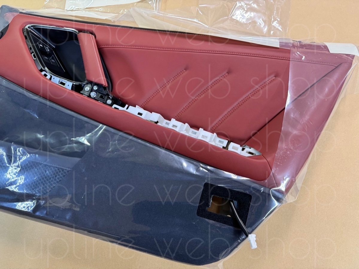 【Yuki】ドアフィニッシャーセット R35GT-R 2025 ファッショナブルインテリア フロントドア