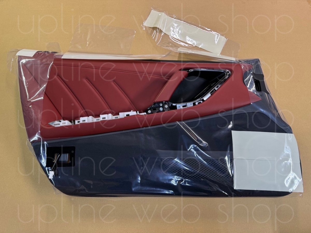 R35GT-R 2025 ファッショナブルインテリア フロントドア