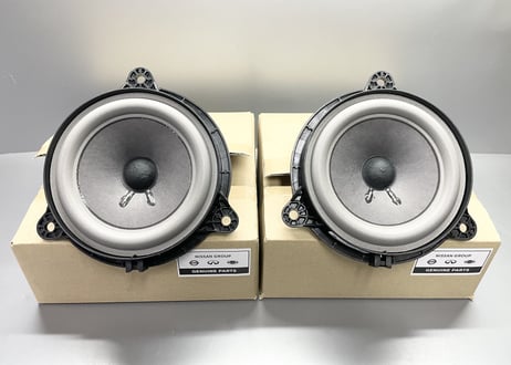 R35GT-R フロンドドアスピーカーユニット 左右 BOSE