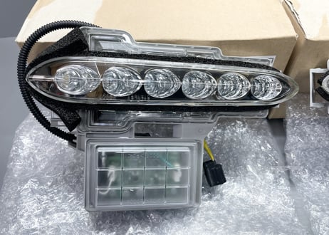 R35GT-R 2011-2015 デイタイムランプASSY デイライト