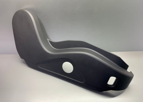 R35GT-R クッションフロントシートRH フィニッシャーASSY