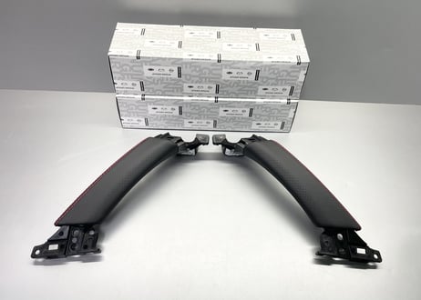 R35GT-R ドアハンドル REDステッチ  中後期用