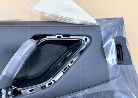 R35GT-R 2025 NISMO フロントドア フィニッシャー ASSY 左右セット