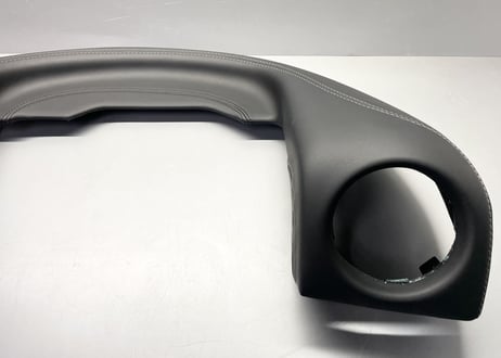 R35GT-R インストルメントセンターパッドASSY 2012 グレーステッチ