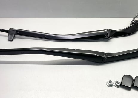 R35GT-R ウインドシールドワイパーアームASSY