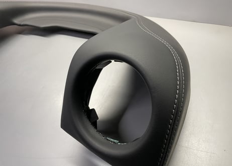 R35GT-R インストルメントセンターパッドASSY 2012 グレーステッチ