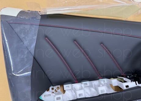 R35GT-R 2025 フロントドア フィニッシャー ASSY 左右セット トラックED 赤ステッチ