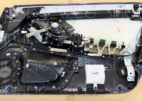 R35GT-R NISMO フロントドア フィニッシャー ASSY 左右セット