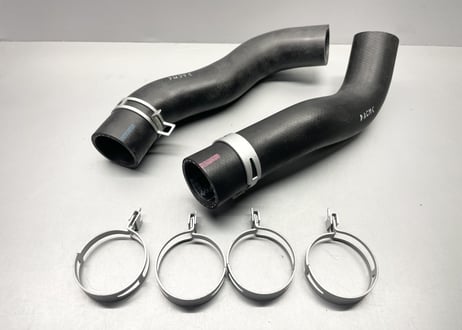R35GT-R エアインレットホース+リストリクター左右セット