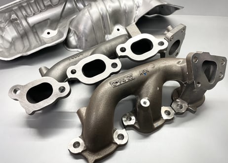 R35GT-R エキゾーストマニーホールド+カバー 左右セット