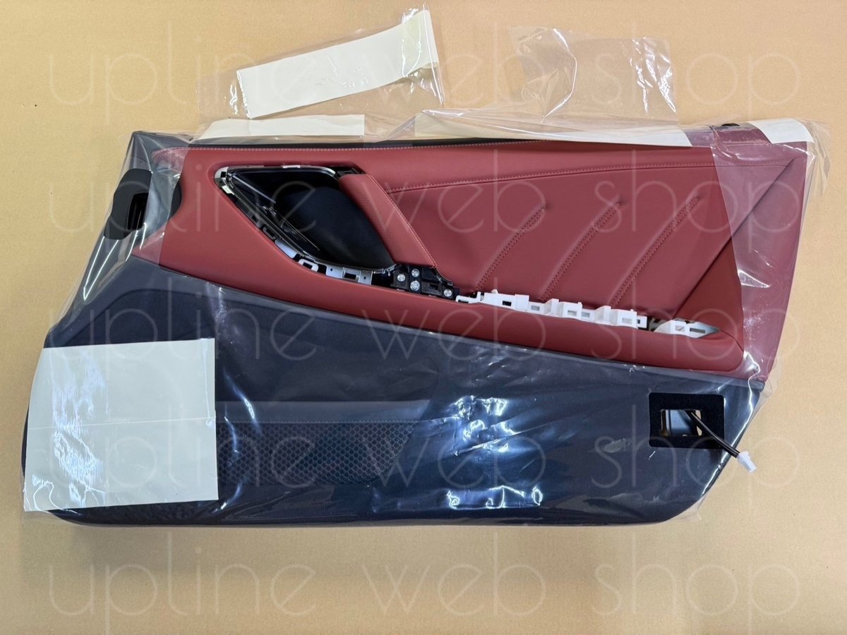 R35GT-R 2025 ファッショナブルインテリア フロントドア