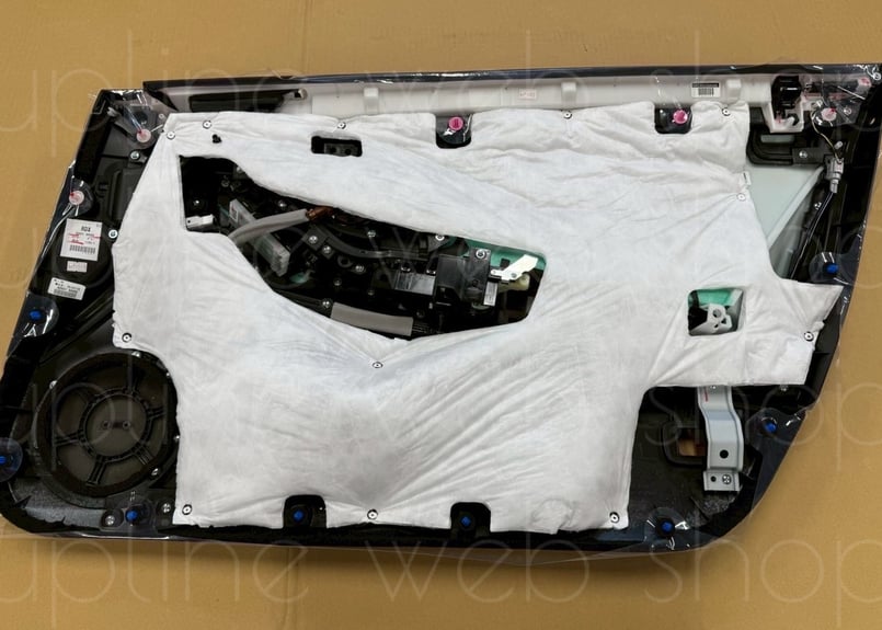 R35GT-R 2025 ファッショナブルインテリア フロントドア