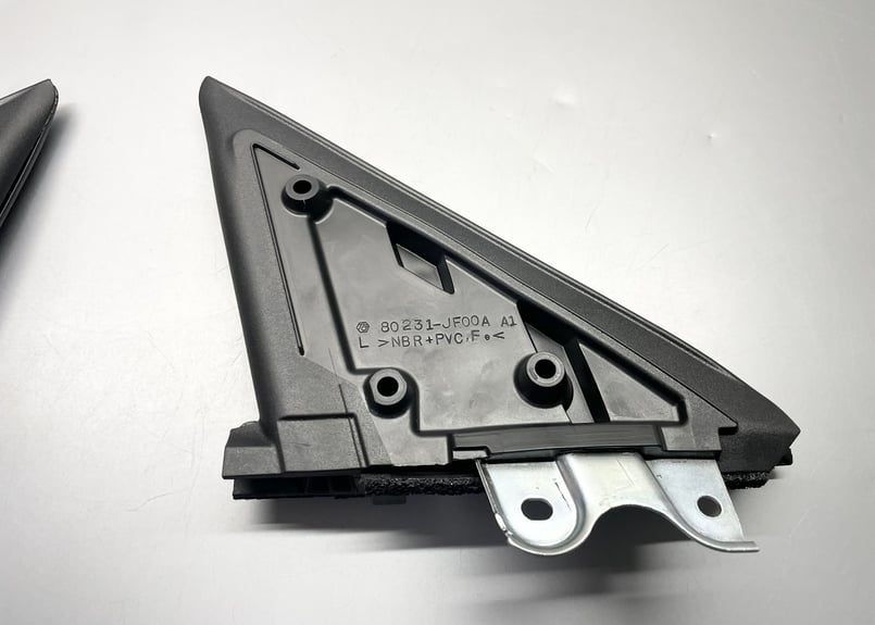 R35GT-R フロントドアコーナーピース 左右セット | upline web shop
