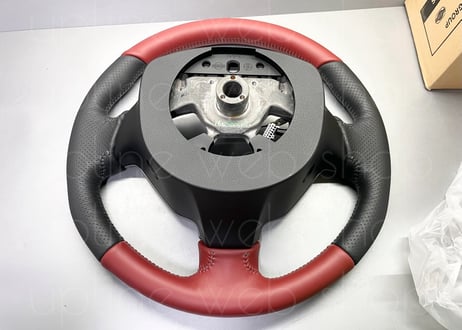R35GT-R ステアリング ファッショナブルインテリア アンバーレッド