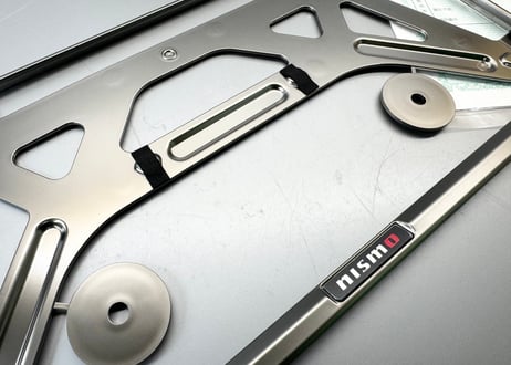 R35GT-R ナンバープレートリム マットダーククロム Number Plate Rim - Matte Dark Chrome