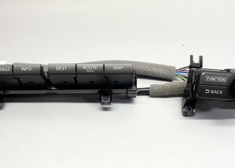R35GT-R ITS&オーディオスイッチASSY  2011-2015