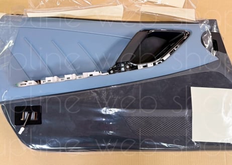 R35GT-R 2025 ファッショナブルインテリア フロントドア フィニッシャー ASSY 左右セット ブルーヘブン