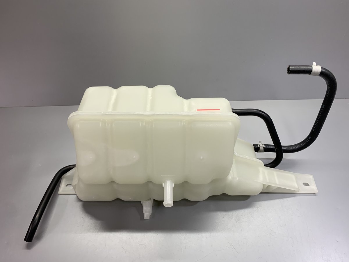 R35GT-R ニスモリザーバータンクセット | upline web shop