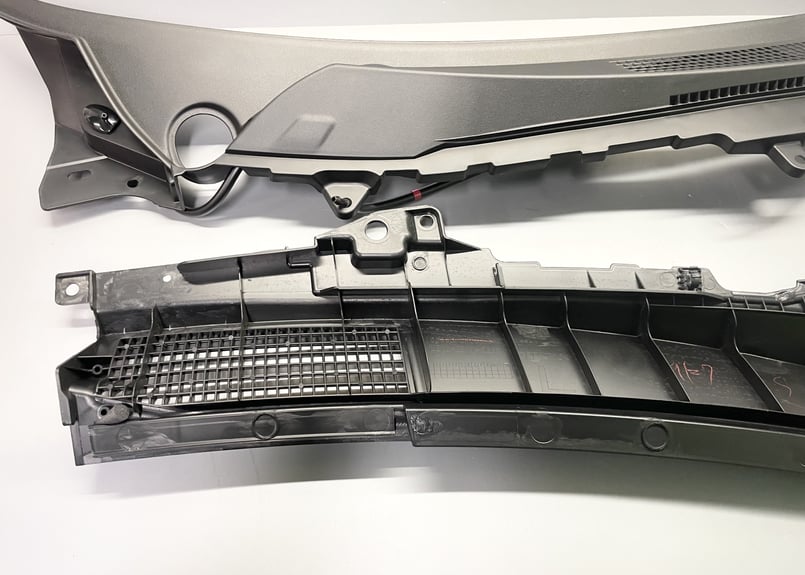 リクエスト出品　アンドビー R35GT-R カウルトップ カバー ASSY 左右セット | upline web shop