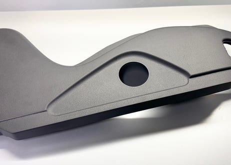 R35GT-R クッションフロントシートRH フィニッシャーASSY