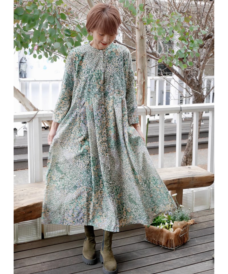 ◇ ihana ◇ フラワーガーデンプリントワンピース | amilily's STORE