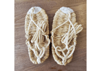 藁靴 受注生産】藁（わら）の雪ぐつ 交差編み×ストラップ付 Rice Straw