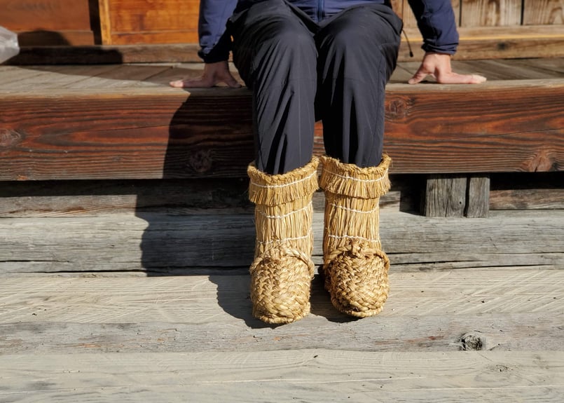 受注生産】藁（わら）の雪ぐつ 交差編み×ストラップ付 Rice Straw