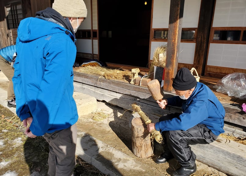 受注生産】藁（わら）の雪ぐつ 交差編み×ストラップ付 Rice Straw