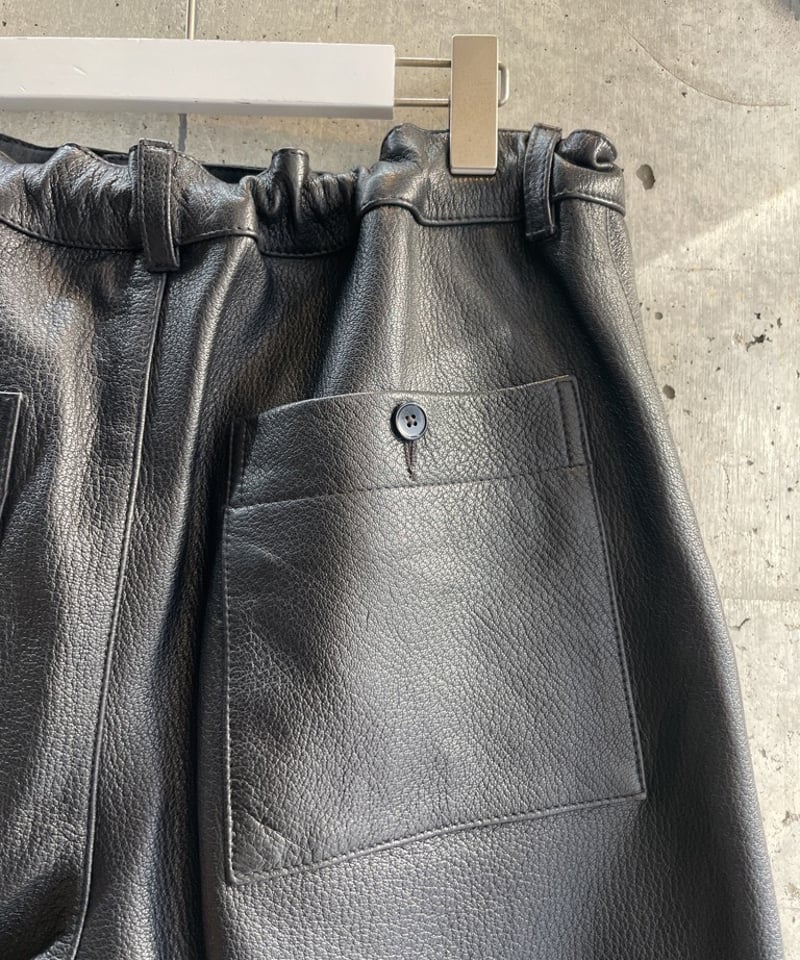 CCU BUSH SHORT GOAT LEATHER | SURPLUS OITA