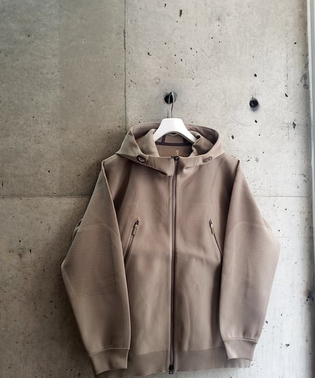 CATEGORY DESCENTE | SURPLUS OITA