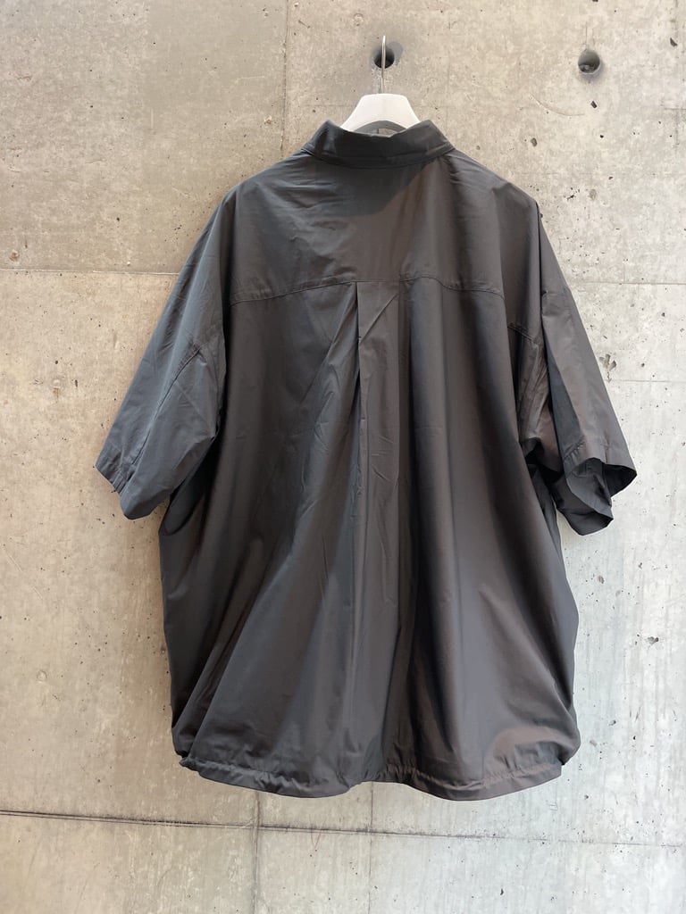 グラフペーパー PERTEX QUANTUM AIR S/S PULLOVER SHIRT
