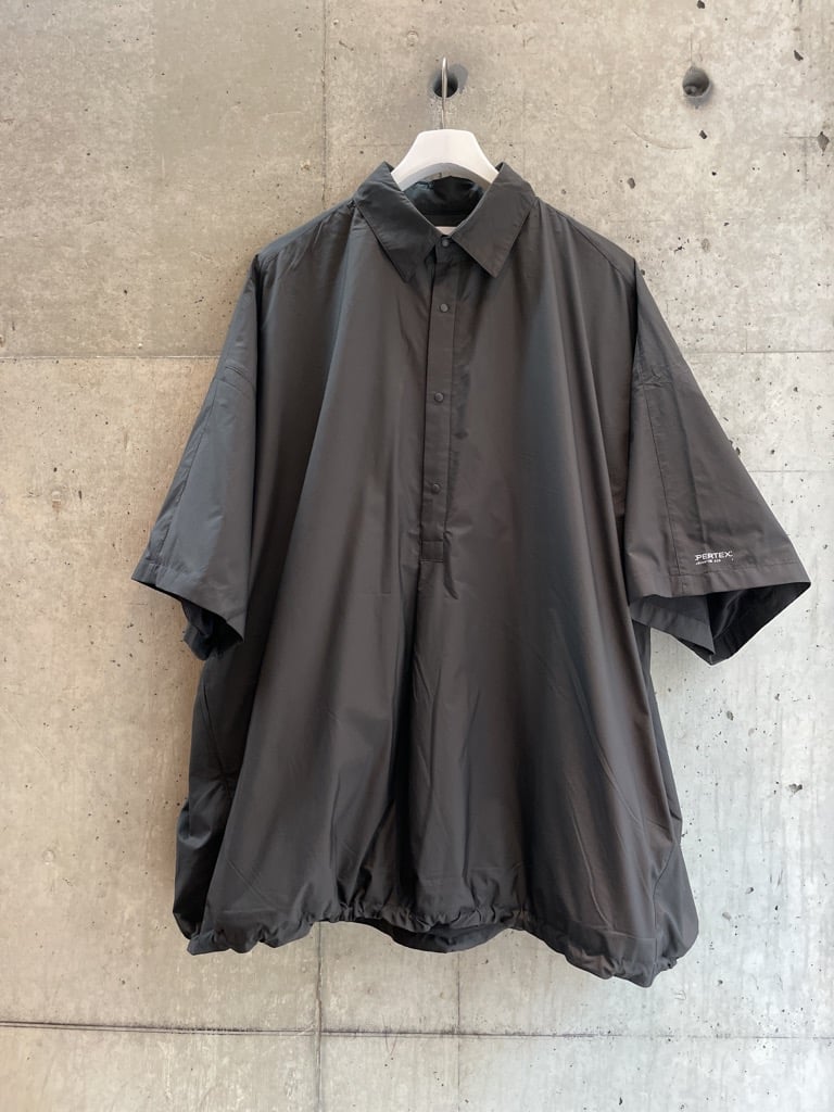 グラフペーパー PERTEX QUANTUM AIR S/S PULLOVER SHIRT