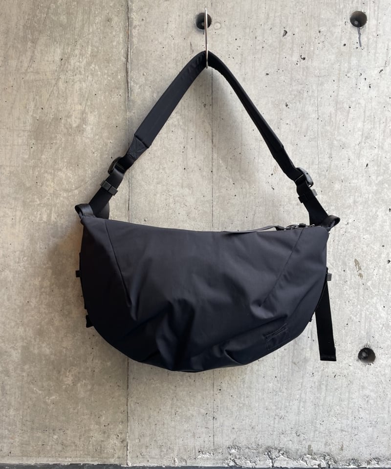 グラフペーパー BLANKOF FOR GP SMALL CRESCENT BAG GU261