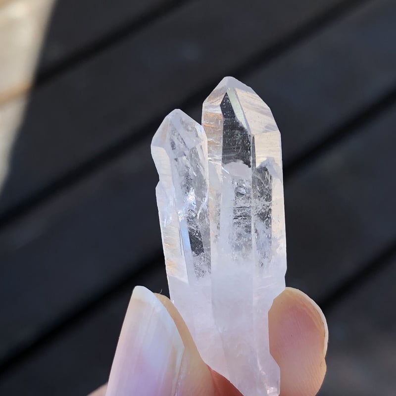 西米良村産板谷水晶7 | Crystal Earth △☀︎ [Miyazaki quartz]