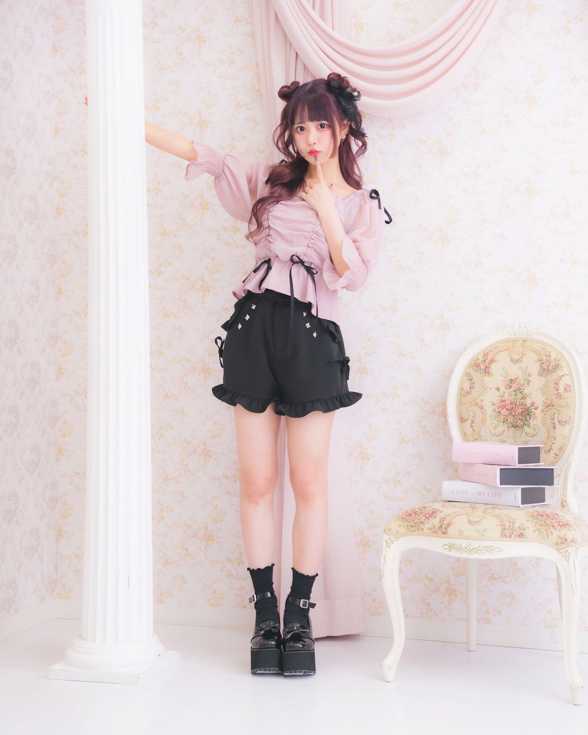 pium ぴうむ　2wayオフショルリボントップス　新品