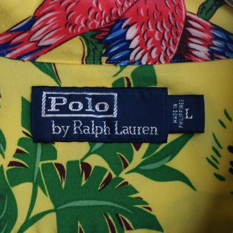 Ralph Lauren"