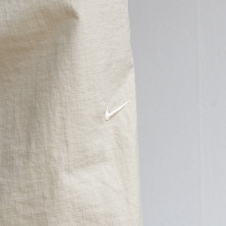 Nike"