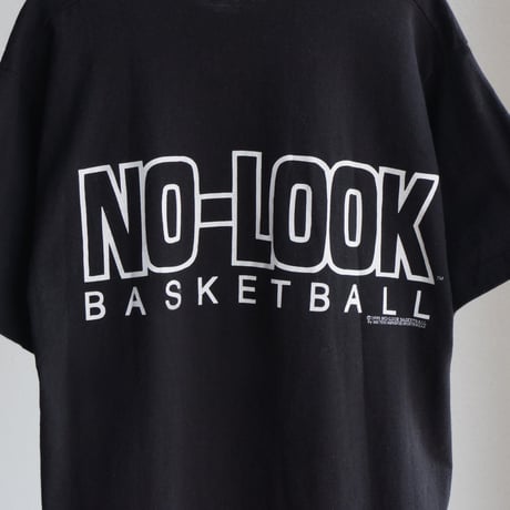 NO-LOOK BASKETBALL”  made in USA
