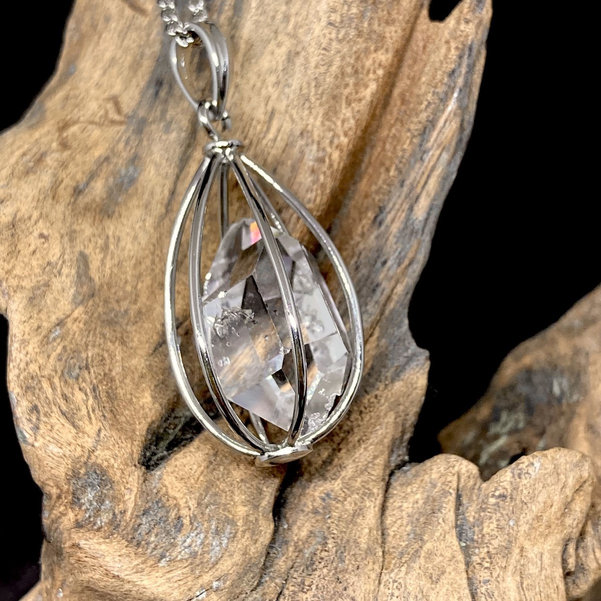 ハーキマーダイヤモンドとカレンシルバーの 16kgpネックレス 天然石 ハーキマーダイヤモンドクオーツ入りカゴネックレス(大