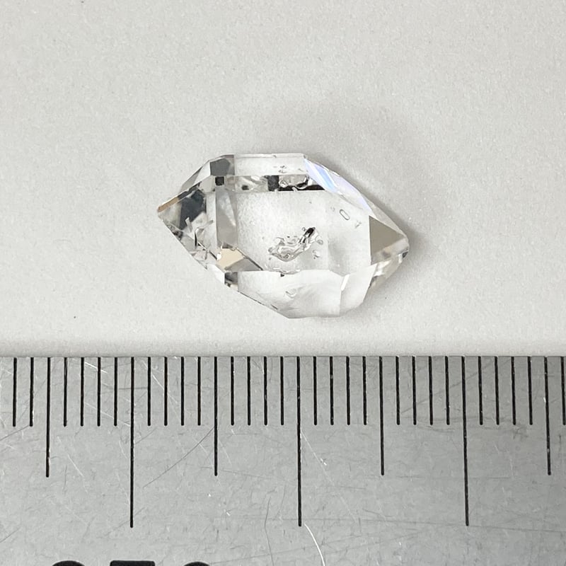 大-A]アメリカ ニューヨーク州産 ハーキマーダイヤモンド