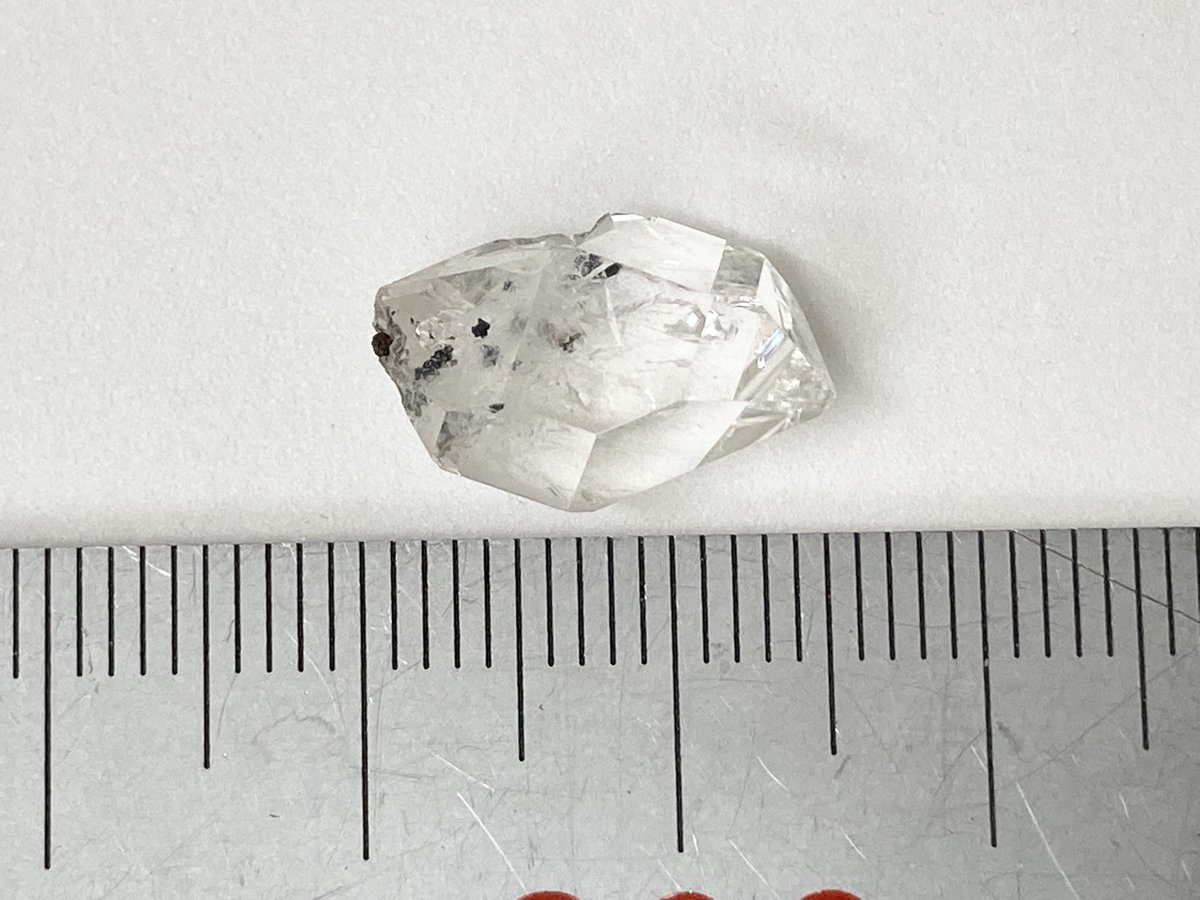 大-B]アメリカ ニューヨーク州産 ハーキマーダイヤモンドクオーツ