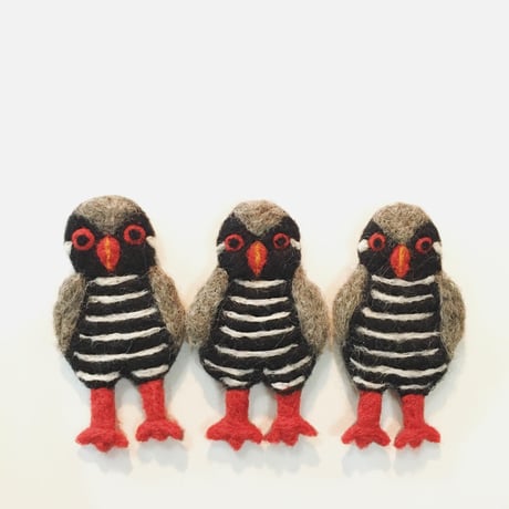 ヤンバルクイナ正面バッジ