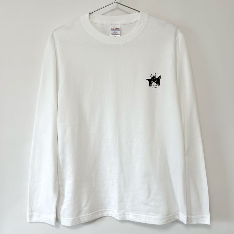 【即納】新品 ぬいぐるみ柄ワンポイントロンT & ロングパンツ オフホワイト 長袖【ハチワレキング】ロンT ホワイト 猫 猫柄 ハチワレ